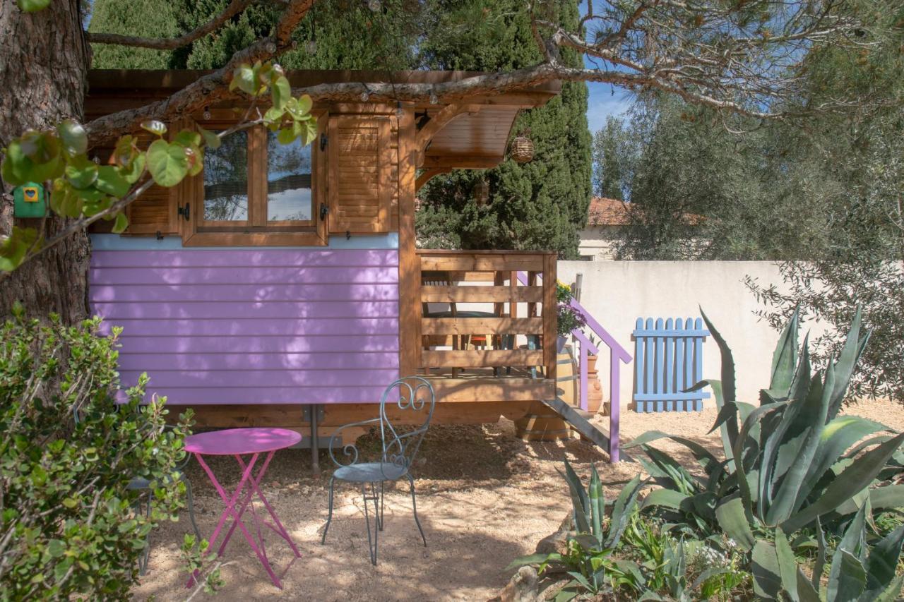 Отель Vintage Provence Арль Экстерьер фото
